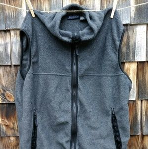 Priced to sell. Men's Basic Editions Vest. M